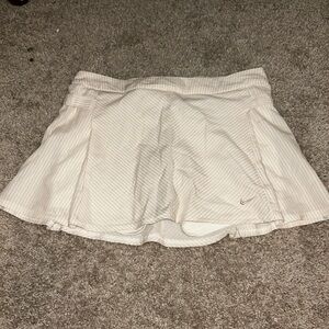 Nike Women's Light Tan Skorts